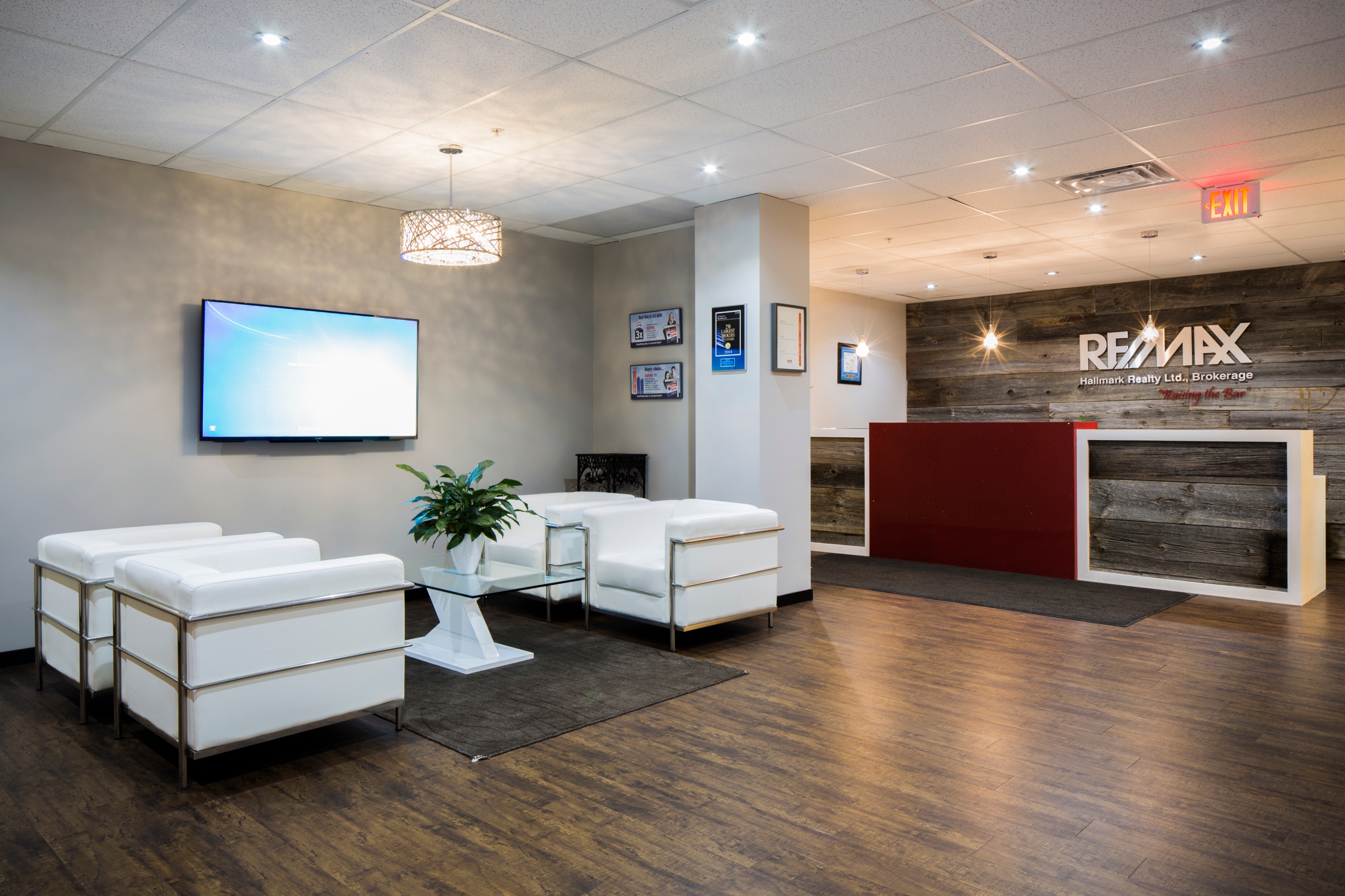 Re/Max - Bayview Village